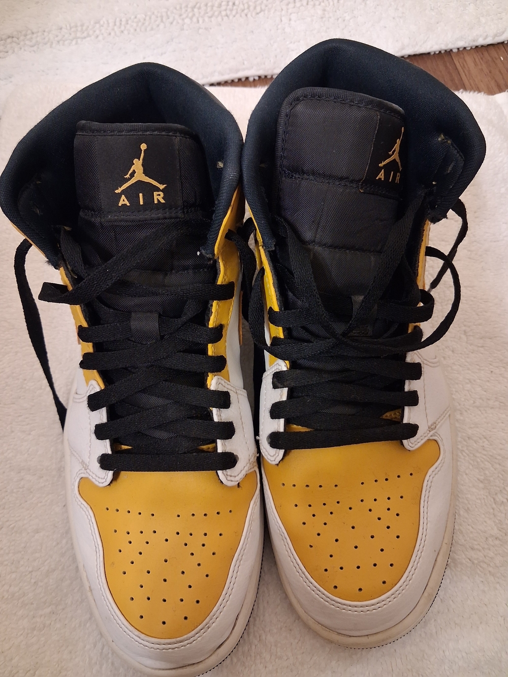 Jordan Men's White and Yellow High-Top Sneakers
